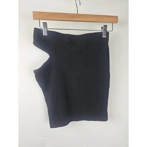 One shoulder, black ribbed top, szS, top by IVIN IVIN